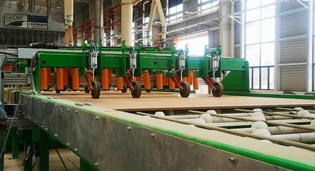 廣西國旭東騰人造板項(xiàng)目：首板下線！