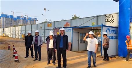 何勇到設備安裝分公司承建項目開展第四季度安全生產質量綜合大檢查
