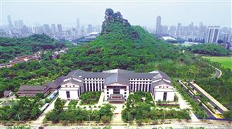 國(guó)家優(yōu)質(zhì)工程：柳州市老年活動(dòng)中心及1、2號(hào)門(mén)衛(wèi)室工程