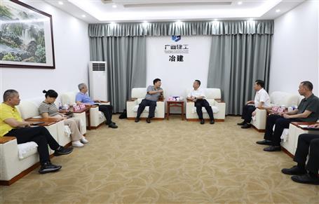 黃中到冶建公司調(diào)研指導工作